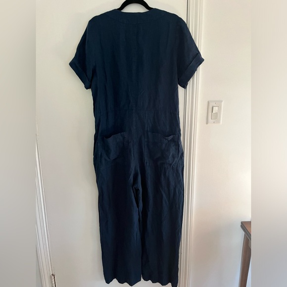 NWT navy linen button up jumpsuit - Picture 6 of 10